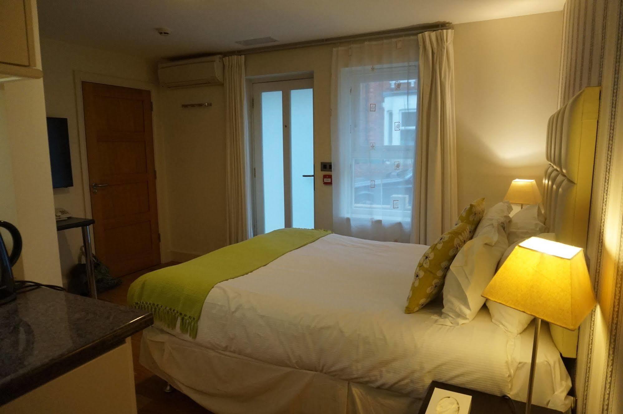 Ethos Hotel Оксфорд Экстерьер фото