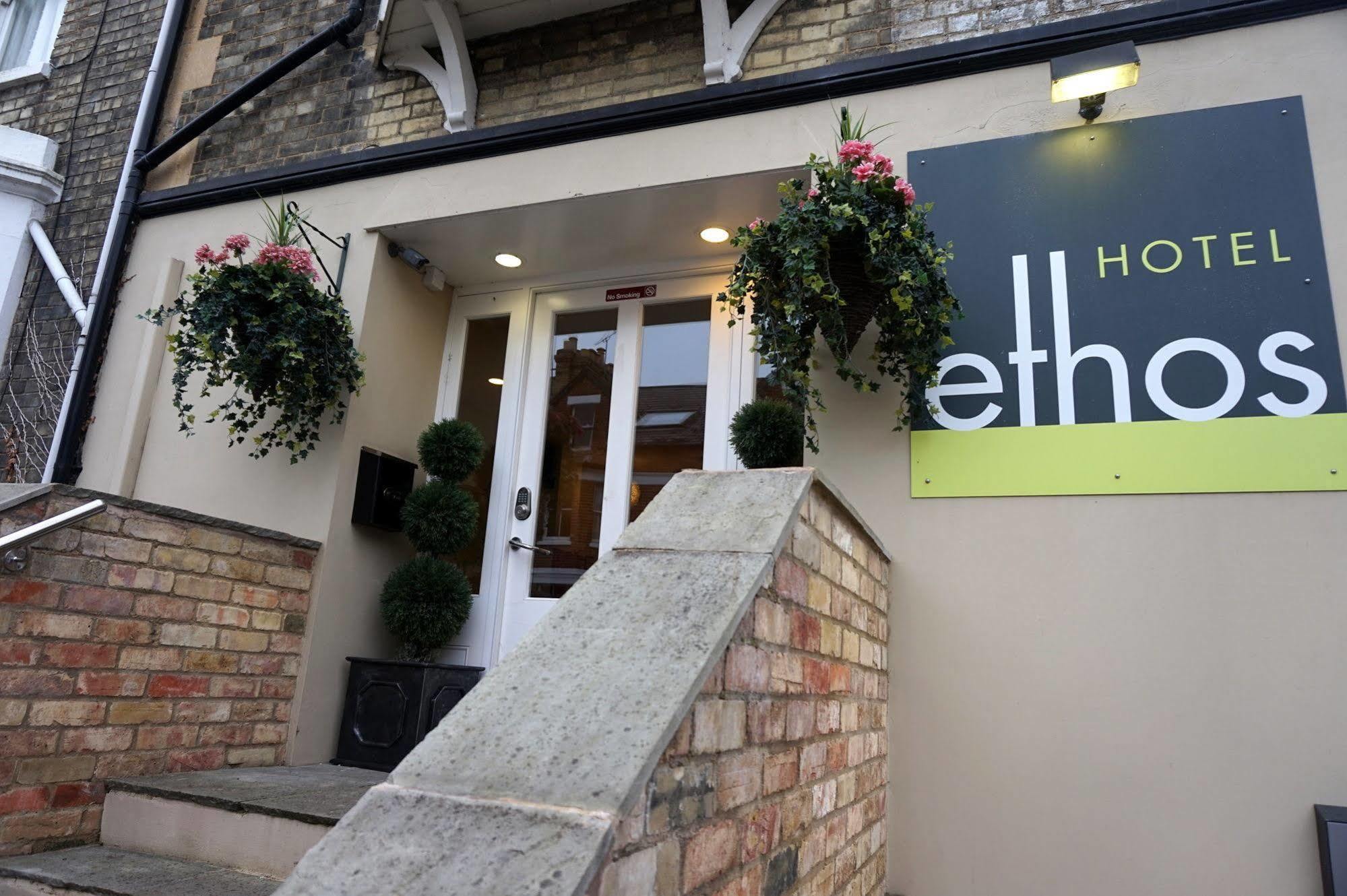 Ethos Hotel Оксфорд Экстерьер фото